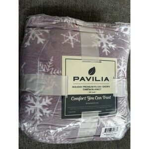 Pavilia Holiday Throw Blanket Sherpa Pink Snowflakes Plush 50x60 New